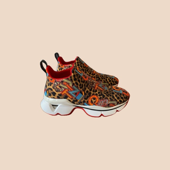 Christian Louboutin Space Run Logo Print Sneakers - Picture 2 of 5